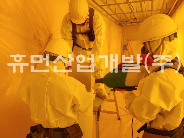 천안서초등학교 학교공간 혁신(영역단위)사업 석면 철거공사 현장 사진 2