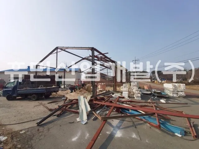 용정리 736-1번지 농협창고 철거공사 현장 사진 5