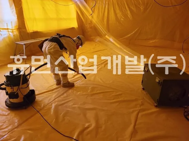 천안서초등학교 학교공간 혁신(영역단위)사업 석면 철거공사 현장 사진 5