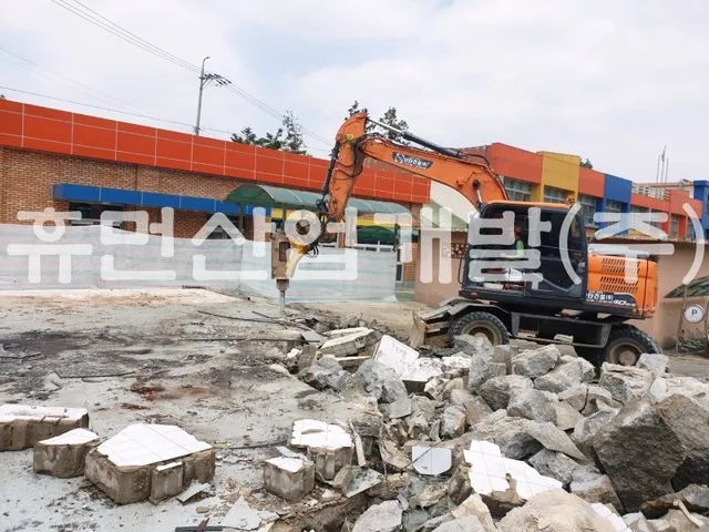 행정초등학교 (구)급식실 철거공사 현장 사진 5